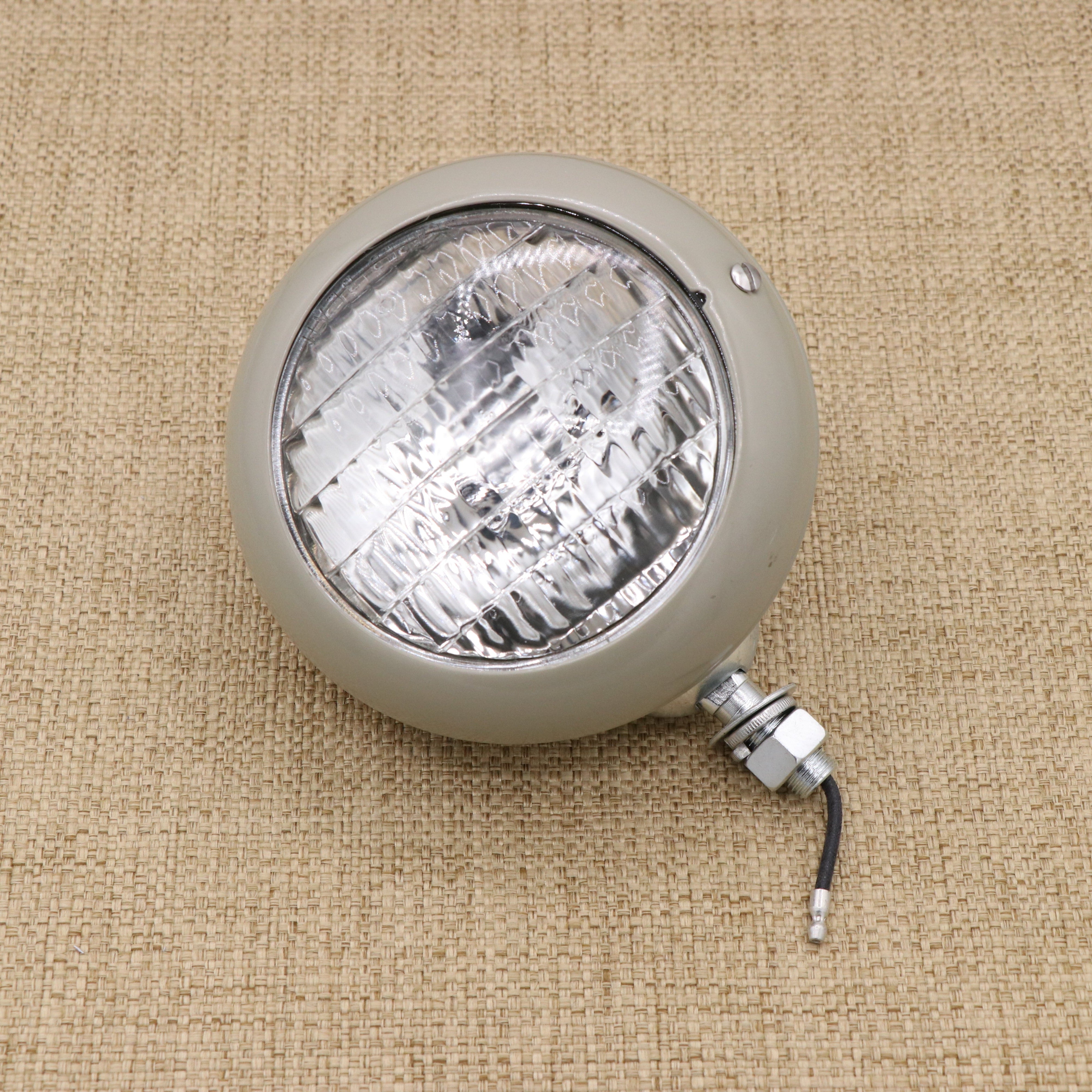 Rear Work Light with On/Off Switch for Ford – J&D Productions, Inc.