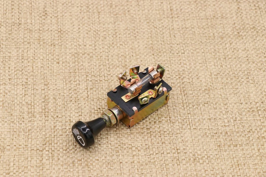Light Switch for Ford, Three-Position, for Headlights and Rear Lights