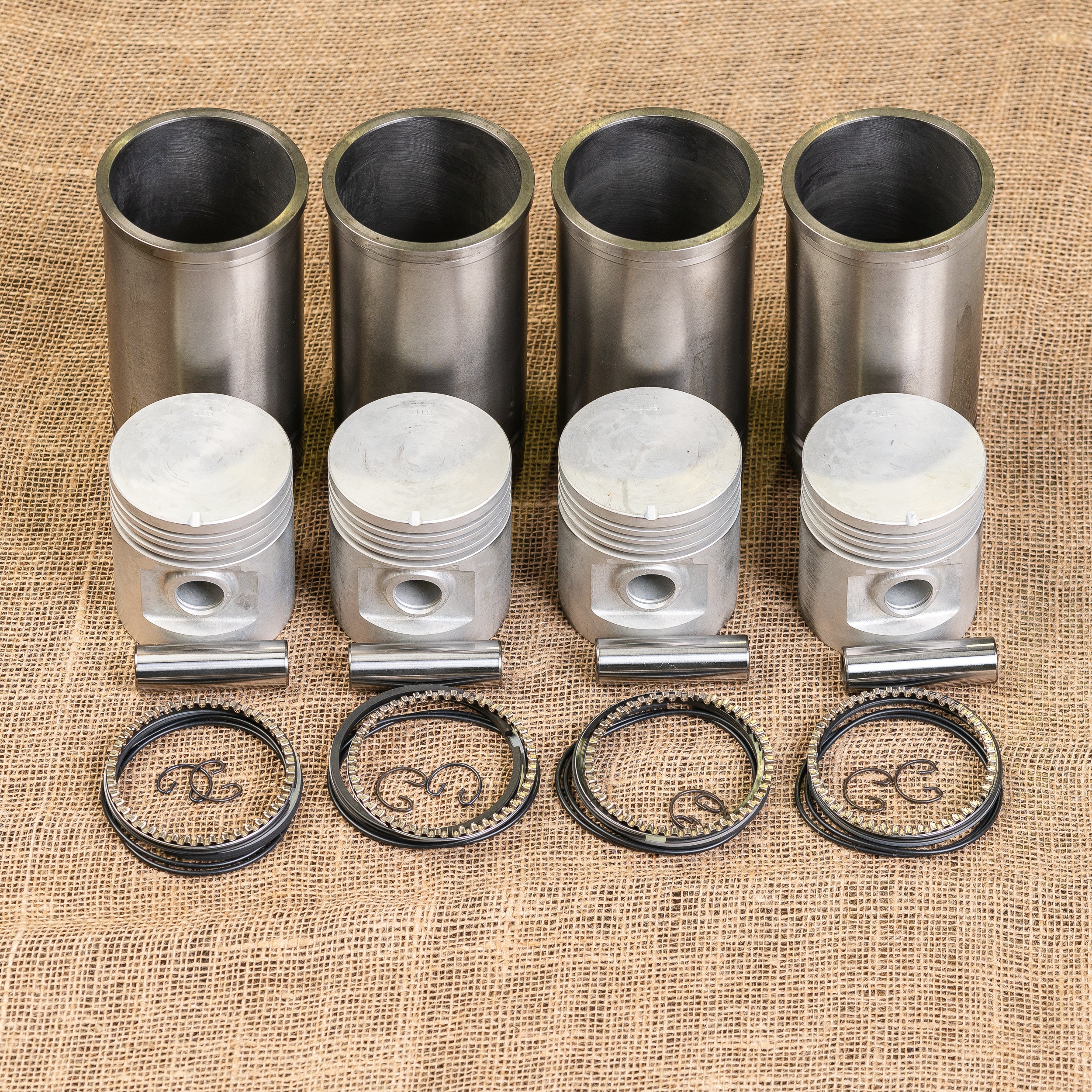 Sleeve and Piston Kit for Ferguson TO30