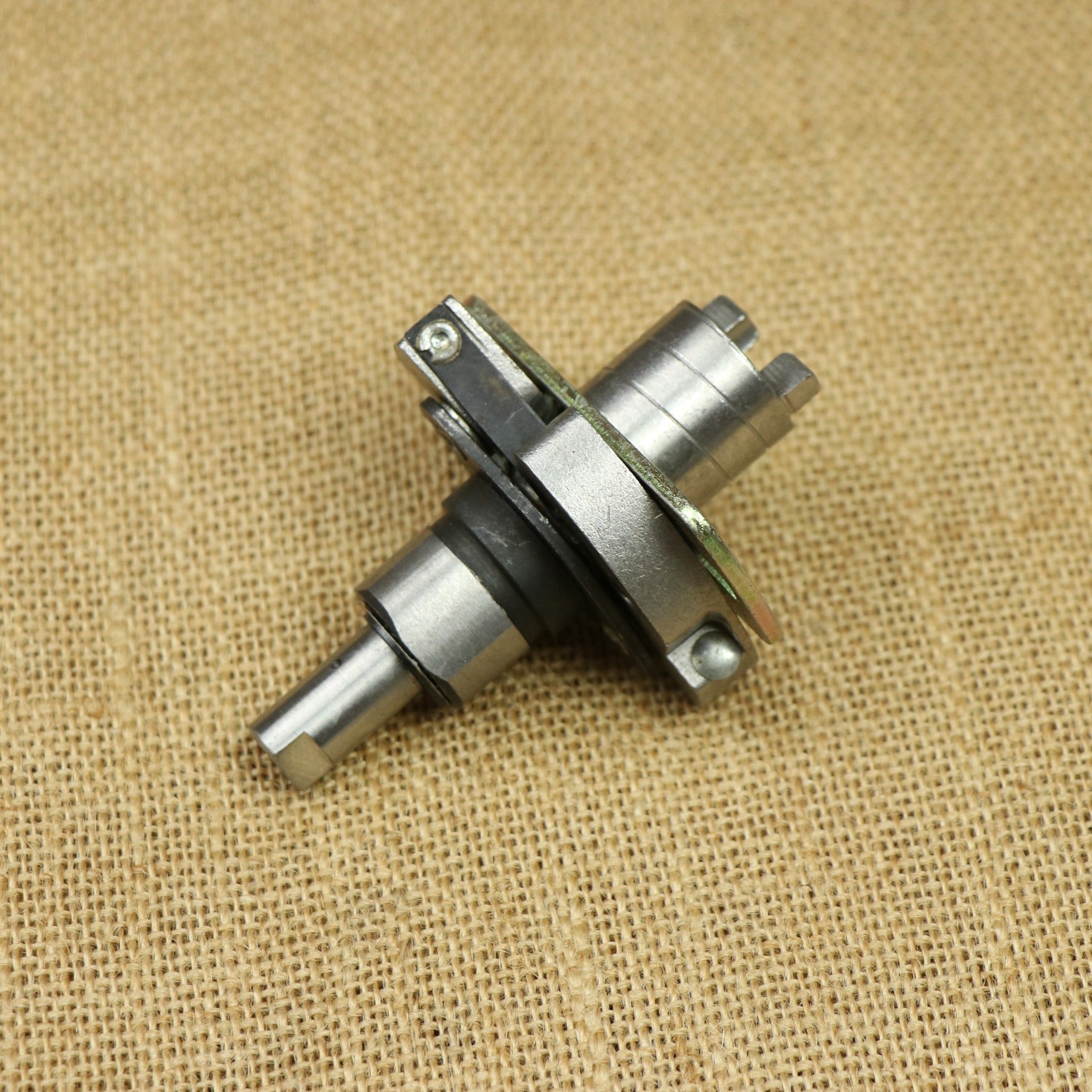 Distributor Shaft with Weights