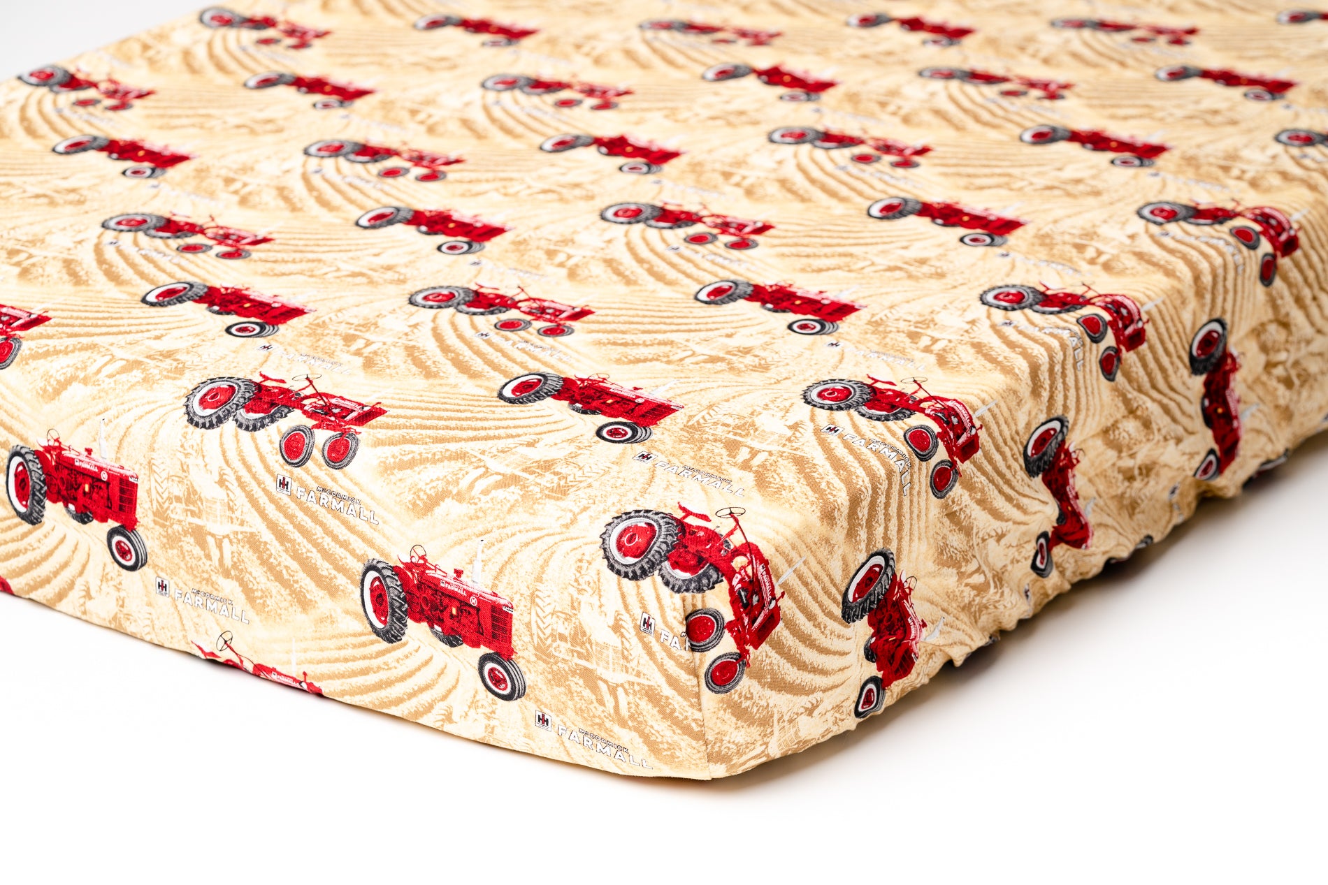 Farmall IH Tractor Crib Sheet, Cream with Red Tractors