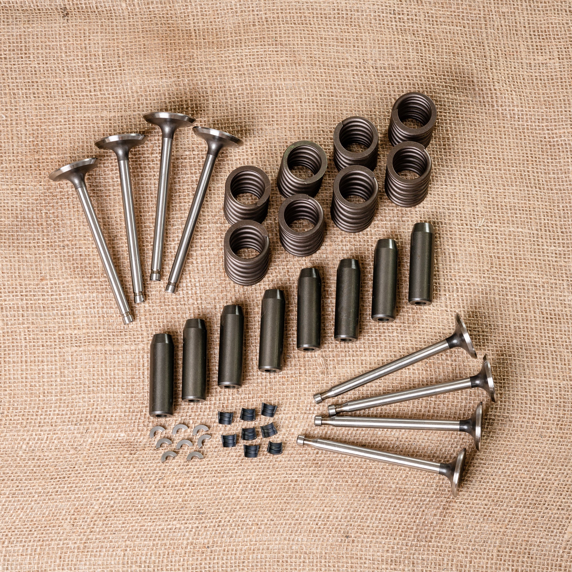 Valve Kit: Valves, Springs, Locks and Guides